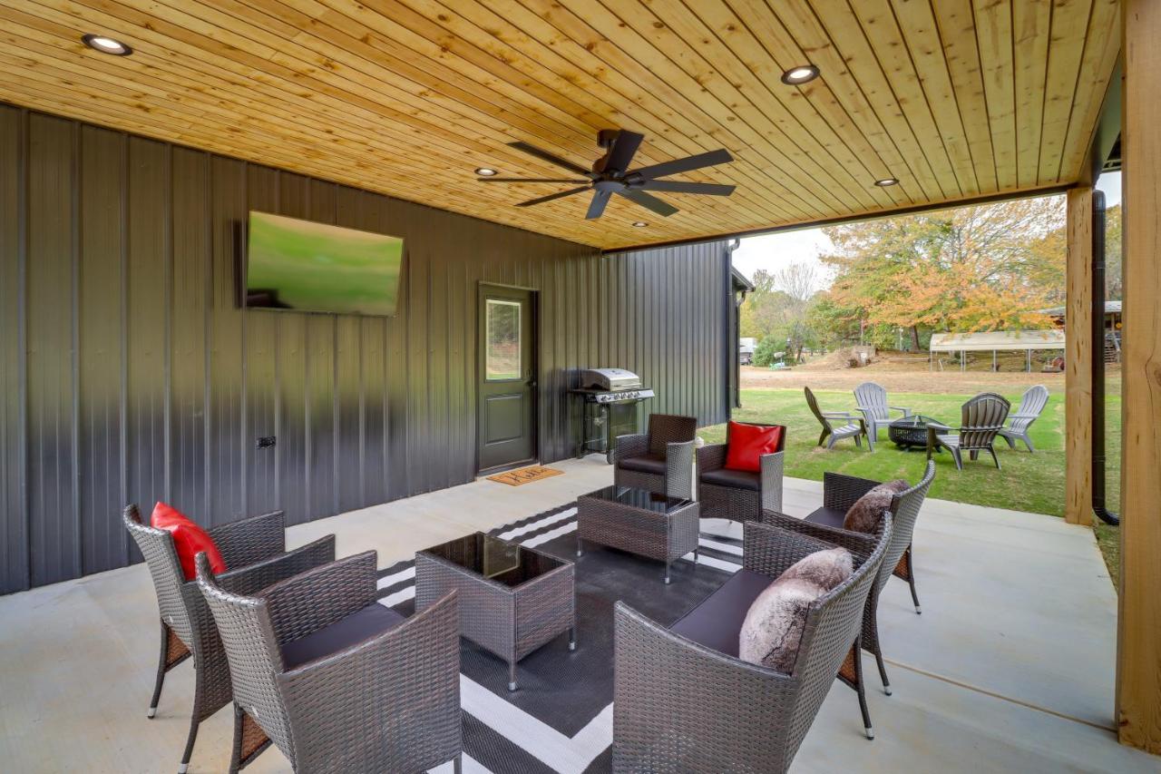 Chic Arkansas Retreat With Patio, Grill And Fire Pit! Villa Fairfield Bay Exterior photo